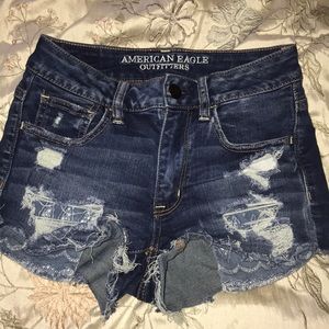 AMERICAN EAGLE HIGH RISE SHORTS